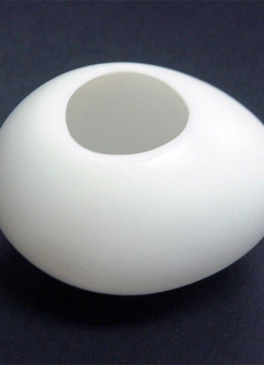 HOLE EGG (GIMMICK ONLY)